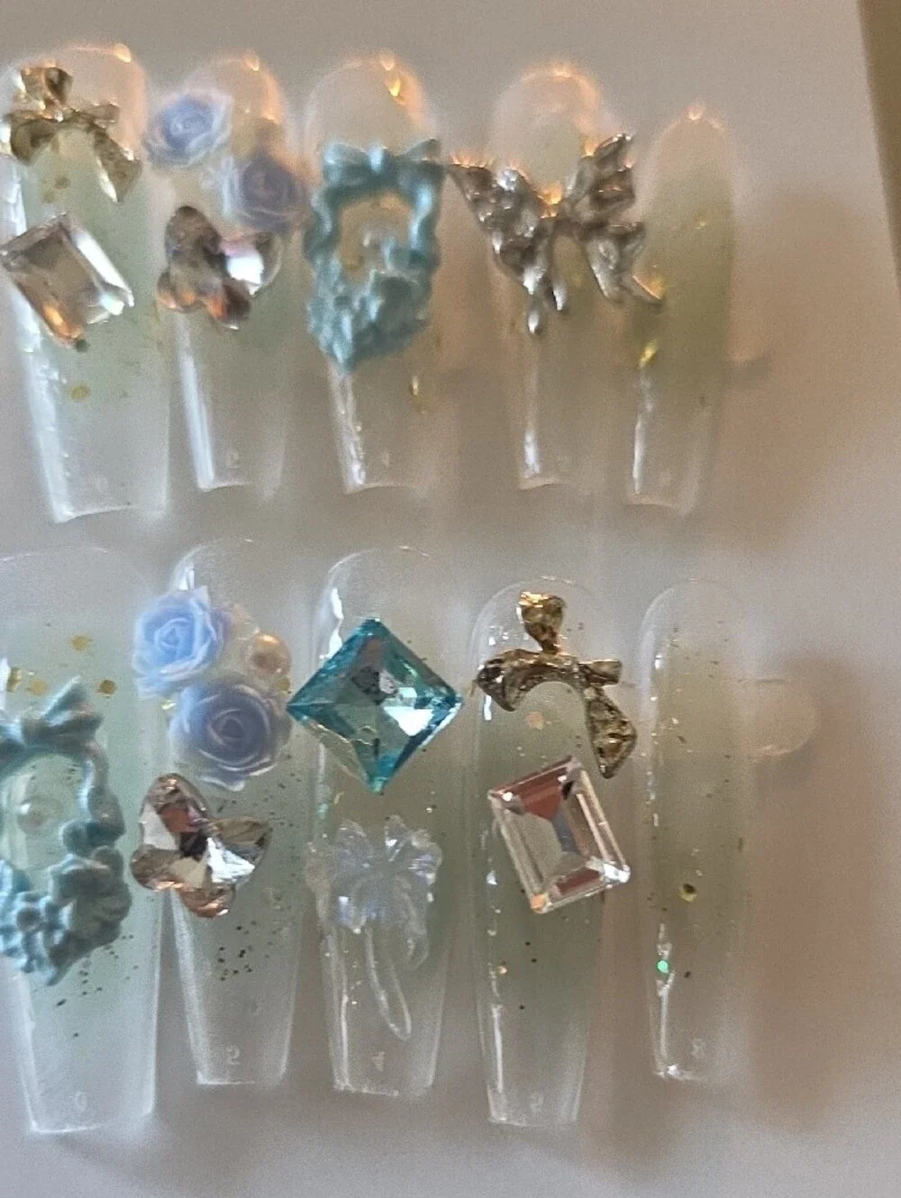 Blue Floral Bow Press-On Nail Set Size Large